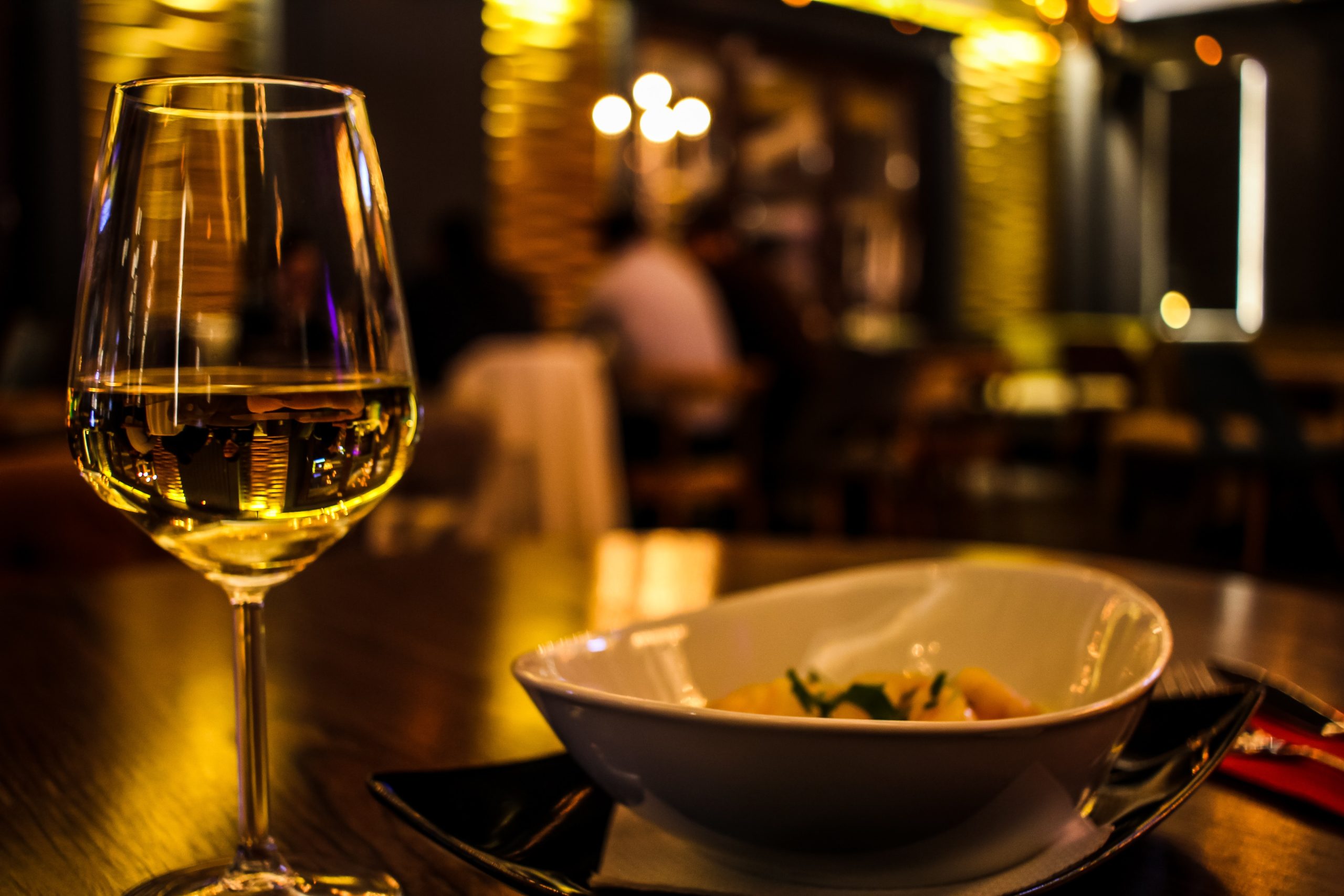 Wein & Dinner Tour in Konstanz, Tübingen & Freiburg - Restauranthopping